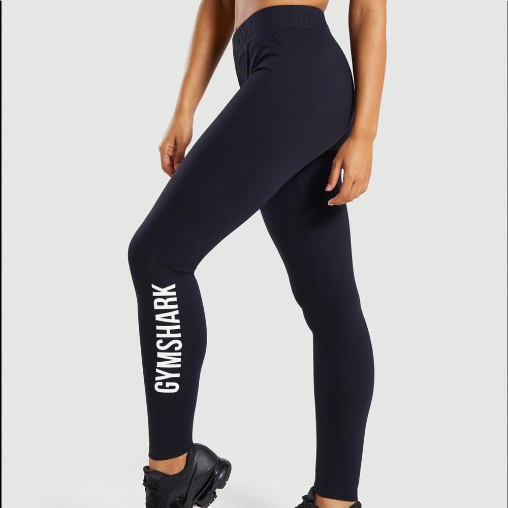 *BRAND NEW* Black Gymshark Leggings